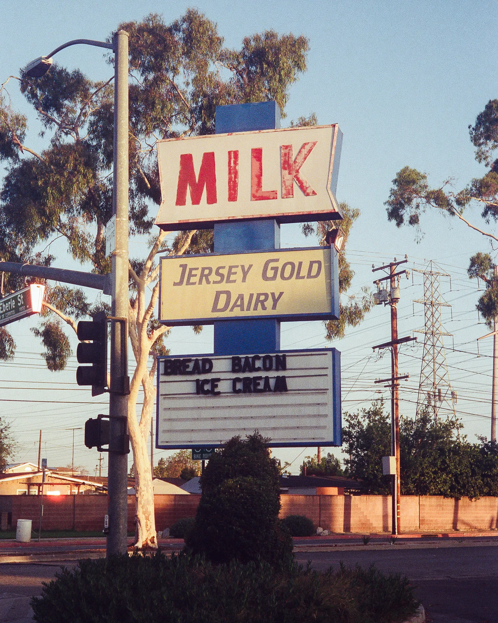 Jersey Gold, Dutch Mill&#x27;s sibling store